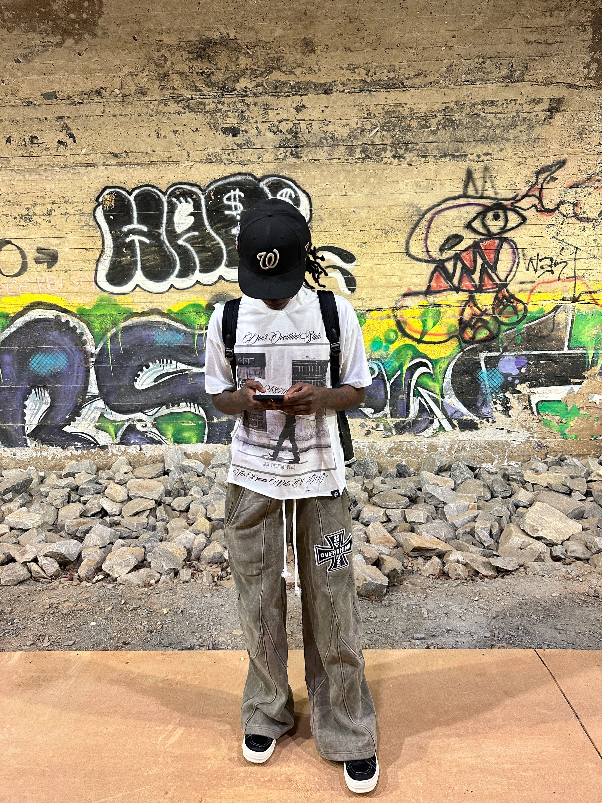 Webbed Cross Sweatpants - Earth Wash