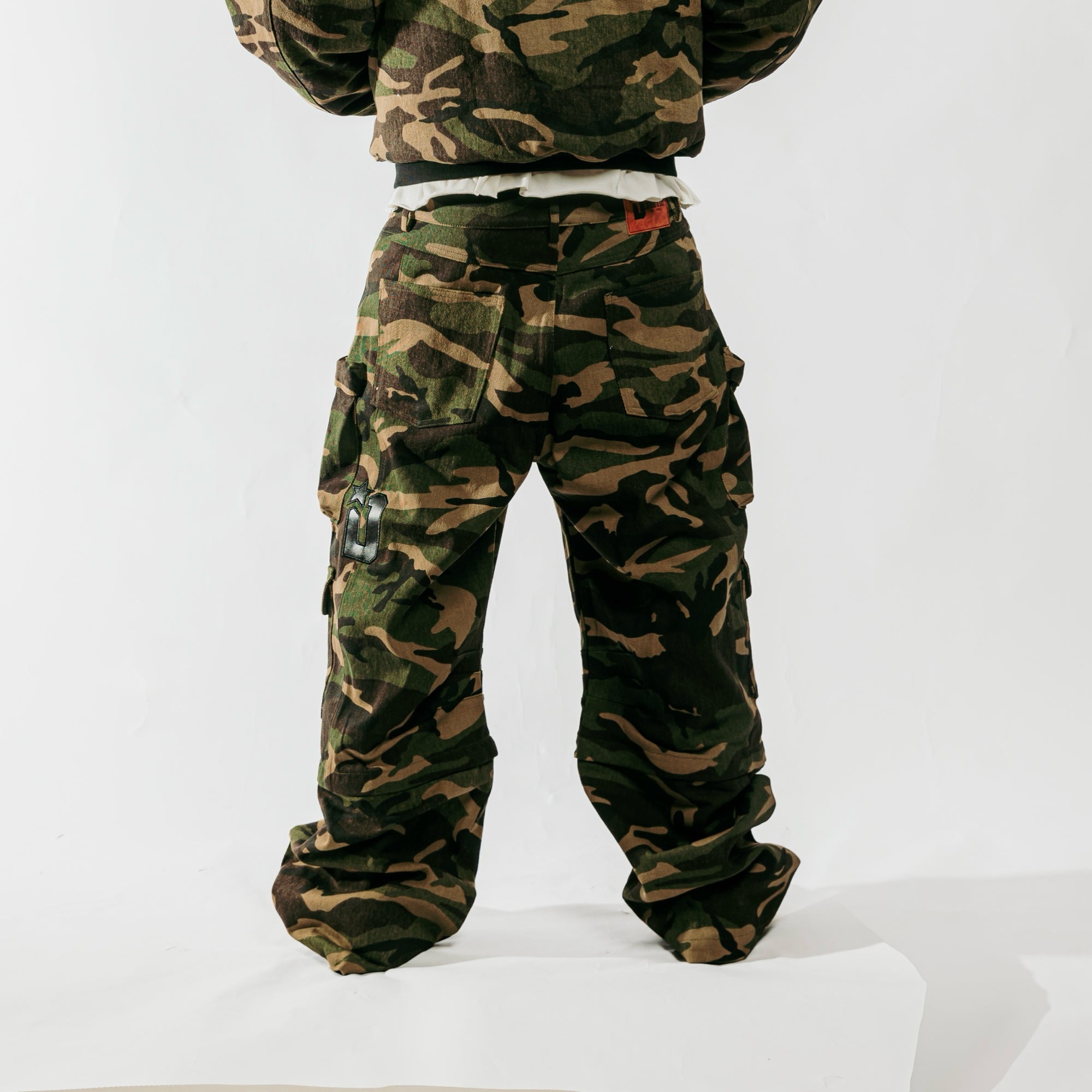 Militia Cargo Pants - Camo