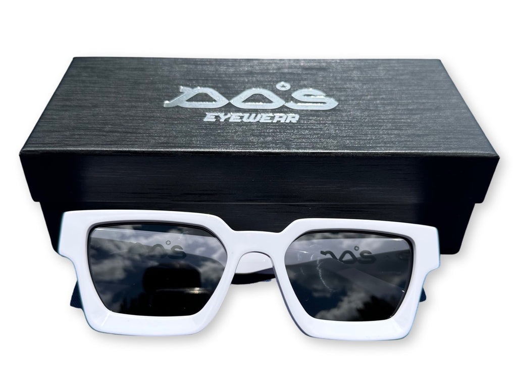 Frames - White